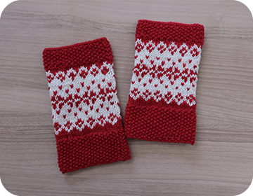 幾何学模様のアームウォーマー