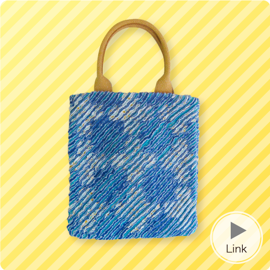 スラッシュキルトのペタンコバッグ